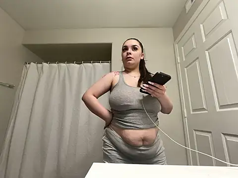 Snapshot of jasmine2badd chatting on March 2025 05:43:02 AM jasmine2badd online show from March 2025 05:43:02 AM