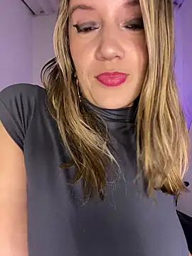 gwen ashly online show from July 2026 06:31:01 AM