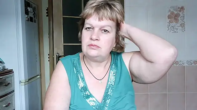 Snapshot of Ettie_Tonia chatting on January 2025 12:47:02 PM Ettie Tonia online show from January 2025 12:47:02 PM