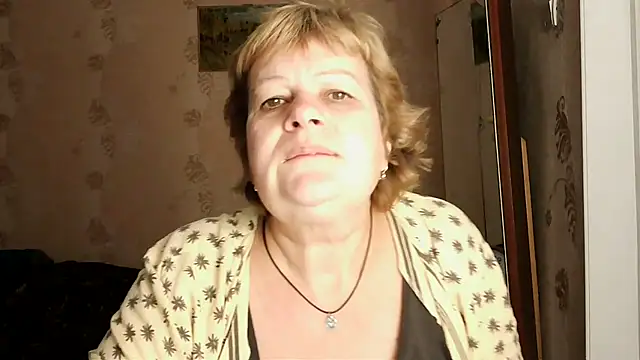 Snapshot of Ettie_Tonia chatting on January 2025 10:06:01 AM Ettie Tonia online show from January 2025 10:06:01 AM