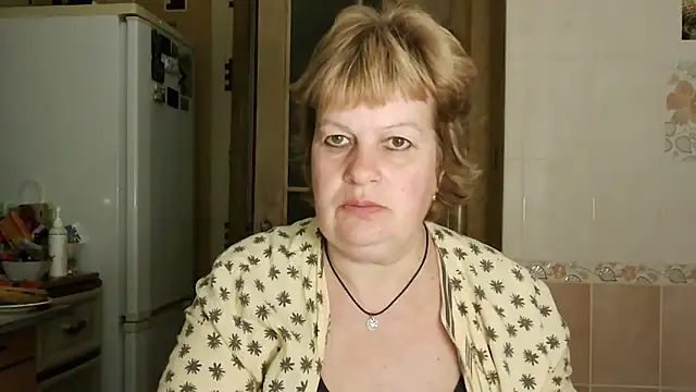 Snapshot of Ettie_Tonia chatting on March 2025 06:00:02 PM Ettie Tonia online show from March 2025 06:00:02 PM