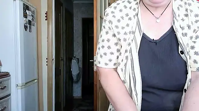 Ettie Tonia online show from February 2026 08:29:02 AM