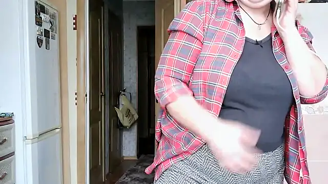 Ettie Tonia online show from February 2026 07:05:02 AM