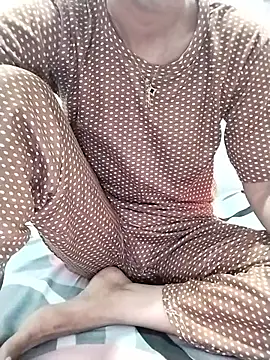 Cute-Ridhima online show from November 2025 03:18:02 AM