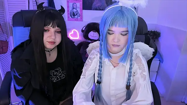 Elainebeness online show from September 2025 11:10:01 PM