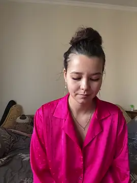 PoppyRobinson online show from December 2024 08:16:02 AM