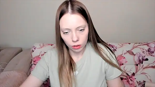 Snapshot of Sweetmojito chatting on December 2024 02:10:02 AM Sweetmojito online show from December 2024 02:10:02 AM