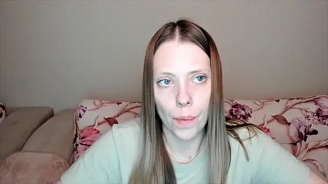 Snapshot of Sweetmojito chatting on December 2024 12:05:02 PM Sweetmojito online show from December 2024 12:05:02 PM