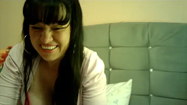 taylor198115 online show from December 2025 06:33:02 AM