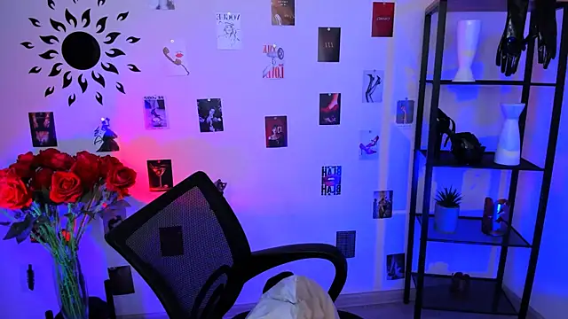 Snapshot of JaneWyatt chatting on March 2025 07:42:02 AM JaneWyatt online show from March 2025 07:42:02 AM