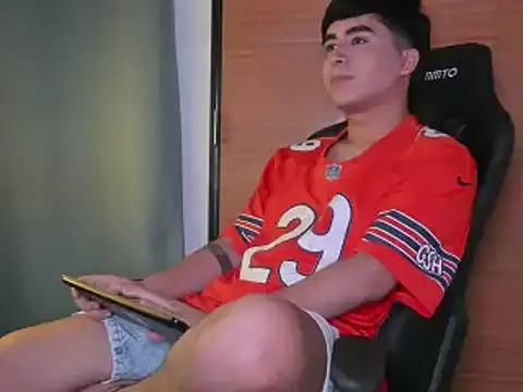 amon kyle online show from January 2025 01:12:02 AM