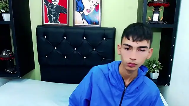 ttimy x boy online show from February 2025 07:21:01 PM