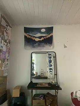 Snapshot of magalunabb chatting on February 2026 06:37:02 PM magalunabb online show from February 2026 06:37:02 PM