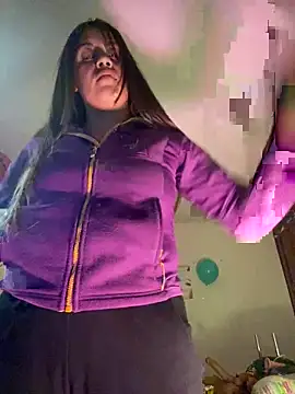 Miss oliviaa online show from March 2026 10:03:02 PM