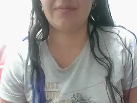 Snapshot of _karlie_kloss_ chatting on January 2025 11:50:01 PM karlie kloss online show from January 2025 11:50:01 PM