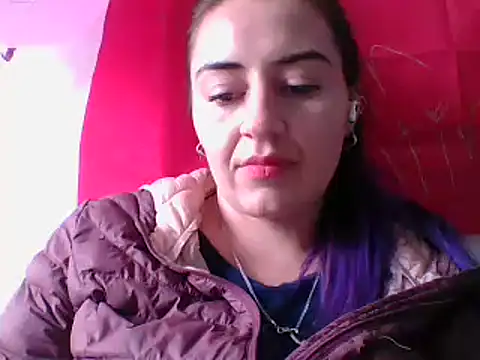 Snapshot of _karlie_kloss_ chatting on February 2025 06:45:01 PM karlie kloss online show from February 2025 06:45:01 PM