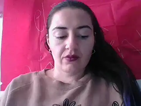 Snapshot of _karlie_kloss_ chatting on February 2025 07:46:01 PM karlie kloss online show from February 2025 07:46:01 PM