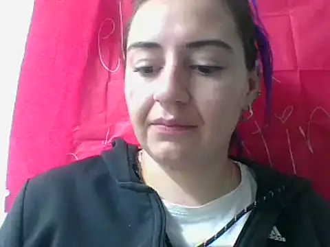 Snapshot of _karlie_kloss_ chatting on March 2025 12:40:02 AM karlie kloss online show from March 2025 12:40:02 AM