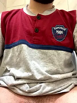 Snapshot of roland_alex1 chatting on January 2026 12:13:01 AM roland alex1 online show from January 2026 12:13:01 AM