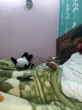 Snapshot of bigtitsqueen chatting on January 2025 07:13:02 AM bigtitsqueen online show from January 2025 07:13:02 AM