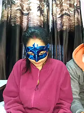 Snapshot of bigtitsqueen chatting on January 2025 07:42:01 AM bigtitsqueen online show from January 2025 07:42:01 AM