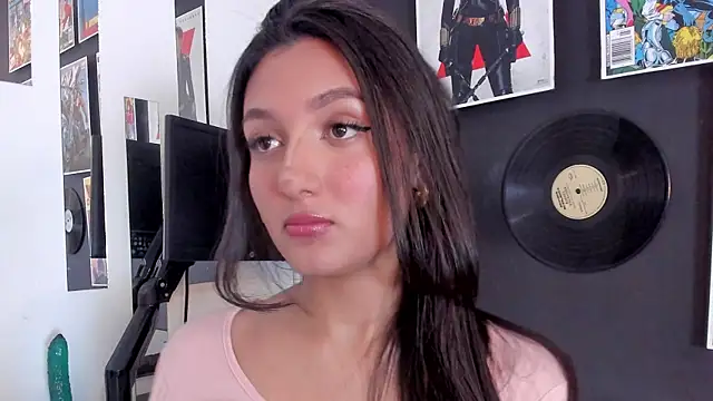 Afrodita Shalom online show from December 2024 02:42:02 PM