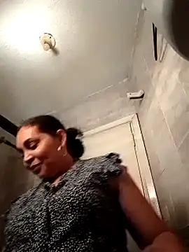 MirandaSoto online show from February 2025 10:21:01 PM