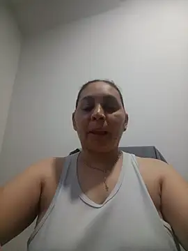 MirandaSoto online show from June 2026 03:30:01 AM