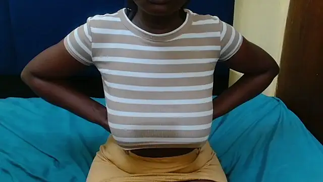 MilkyTitties online show from April 2026 04:46:01 AM