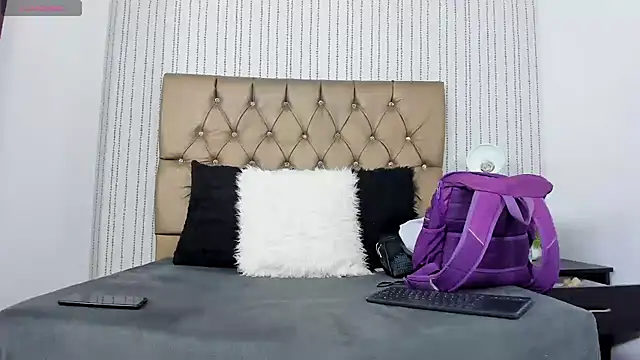 veneno hot online show from February 2025 01:32:02 PM