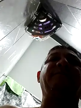 Snapshot of luchoarr chatting on March 2025 10:34:02 PM luchoarr online show from March 2025 10:34:02 PM