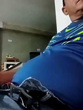 Snapshot of luchoarr chatting on November 2025 03:17:02 AM luchoarr online show from November 2025 03:17:02 AM