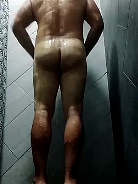 Snapshot of luchoarr chatting on November 2025 11:28:01 PM luchoarr online show from November 2025 11:28:01 PM