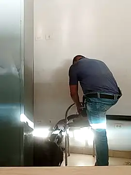 Snapshot of luchoarr chatting on January 2026 10:03:02 PM luchoarr online show from January 2026 10:03:02 PM