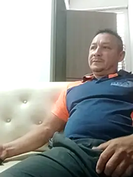 Snapshot of luchoarr chatting on February 2026 01:53:02 PM luchoarr online show from February 2026 01:53:02 PM