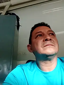 Snapshot of luchoarr chatting on February 2026 10:25:02 PM luchoarr online show from February 2026 10:25:02 PM