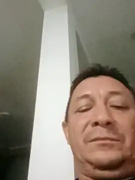 Snapshot of luchoarr chatting on February 2026 03:16:02 AM luchoarr online show from February 2026 03:16:02 AM