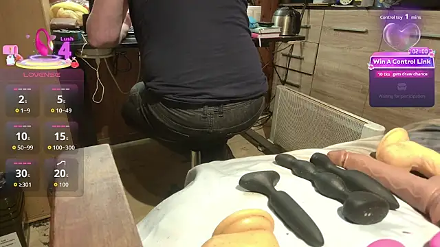 misteryman1956 online show from March 2026 07:21:02 PM