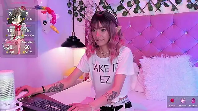 Snapshot of lauren_evans96 chatting on October 2025 11:51:02 PM lauren evans96 online show from October 2025 11:51:02 PM