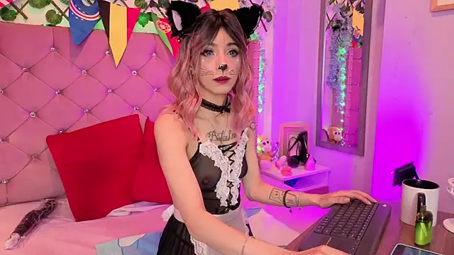 lauren evans96 online show from July 2026 04:05:01 AM