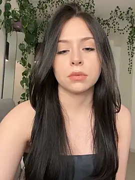 Snapshot of _SweetCandyy chatting on December 2024 06:16:02 PM SweetCandyy online show from December 2024 06:16:02 PM