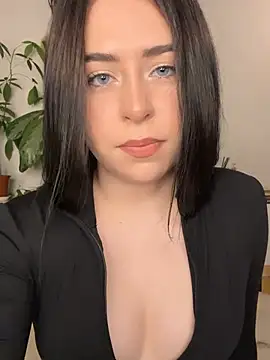  SweetCandyy online show from June 2026 08:24:01 PM