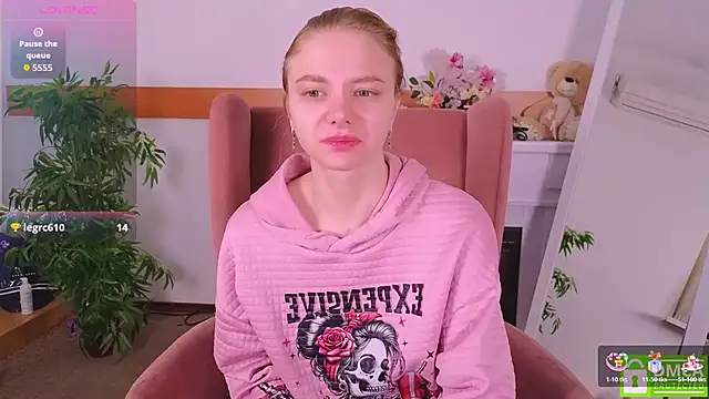 MirraBellanta online show from December 2025 09:46:02 PM