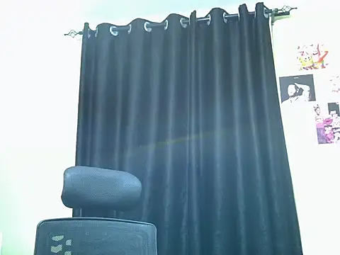 Snapshot of Horny-slut_ chatting on January 2026 04:22:02 PM Horny-slut online show from January 2026 04:22:02 PM