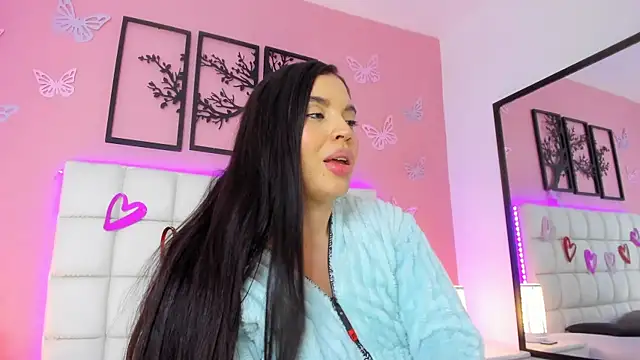 Snapshot of RenataJhonson_ chatting on February 2025 08:48:02 AM RenataJhonson online show from February 2025 08:48:02 AM