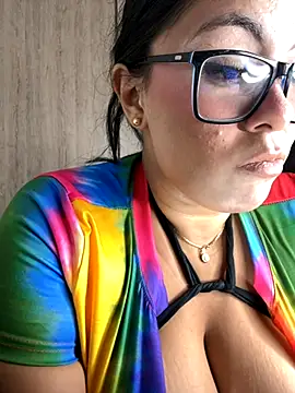 linatarens online show from October 2025 02:37:01 PM