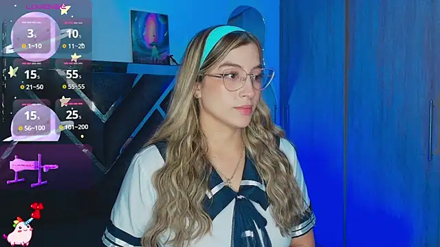 Snapshot of Issabela_G1 chatting on November 2025 11:40:01 PM Issabela G1 online show from November 2025 11:40:01 PM