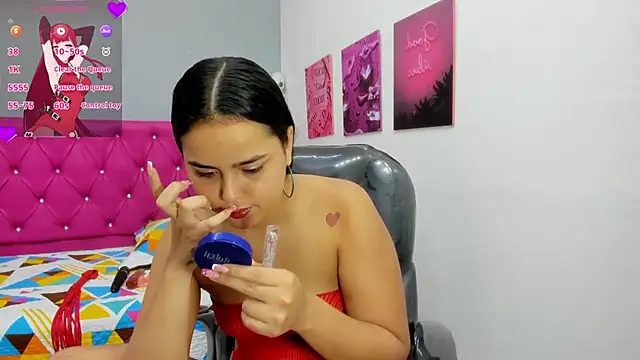 Helen russo online show from November 2025 05:57:01 PM