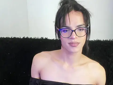 kerly monroe online show from October 2025 08:21:02 PM