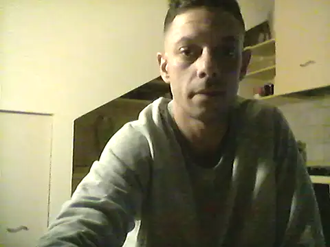 Snapshot of FrettedLodine chatting on November 2025 10:34:02 PM FrettedLodine online show from November 2025 10:34:02 PM